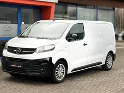 Weiß Gebraucht 2023 Opel Vivaro Edition Van | 17.999 € (Superpreis)