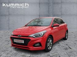 Rot Gebraucht 2018 Hyundai i20 Style Limousine | 13.850 € (Fairer Preis)