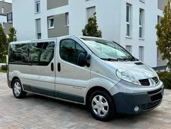 Silber Gebraucht 2011 Renault Trafic Van | 6.900 € (Fairer Preis)