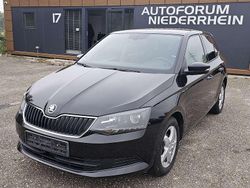 Schwarz Gebraucht 2016 Skoda Fabia Ambition Kleinwagen | 8.750 € (Etwas zu teuer)