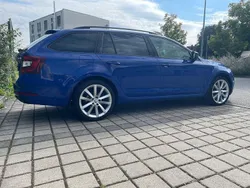 Blau Gebraucht 2018 Skoda Octavia Style Kombi | 16.390 € (Guter Preis)