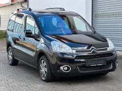Schwarz Gebraucht 2012 Citroën Berlingo SELECTION Van / Kleinbus | 7.990 € (Fairer Preis)
