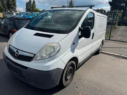 Weiß Gebraucht 2011 Opel Vivaro Van | 3.900 € (Guter Preis)