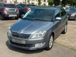 Grau Gebraucht 2013 Skoda Fabia Fresh Kombi | 6.490 € (Fairer Preis)