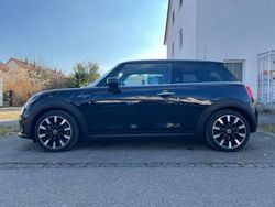 Enigmatic black (metallic) Gebraucht 2022 Mini Cooper Kleinwagen | 18.750 € (Fairer Preis)