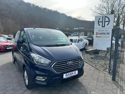 Blau Gebraucht 2018 Ford Tourneo Custom Van / Kleinbus | 27.995 €