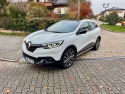Weiß Gebraucht 2016 Renault Kadjar SUV | 11.900 €
