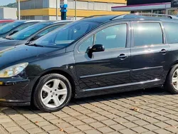 Schwarz Gebraucht 2004 Peugeot 307 Limousine | 1.699 € (Fairer Preis)