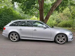 Grau Gebraucht 2015 Audi A4 S-Line Kombi | 12.500 € (Etwas zu teuer)