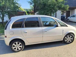 Silber Gebraucht 2009 Opel Meriva Edition Van / Kleinbus | 1.200 € (Guter Preis)