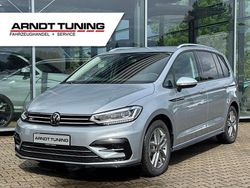 Oyster silver metallic Neu 2025 VW Touran Comfortline Van / Kleinbus | 41.590 €