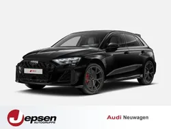 Schwarz Neu 2025 Audi RS3 Sportback Sport Kleinwagen | 71.540 € (Guter Preis)