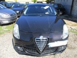 Colore esterno (etna schwarz) Gebraucht 2013 Alfa Romeo Giulietta Turismo Kleinwagen | 3.999 € (Fairer Preis)