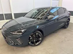 Fjord blau Neu 2025 Cupra Leon Limousine | 31.330 € (Superpreis)