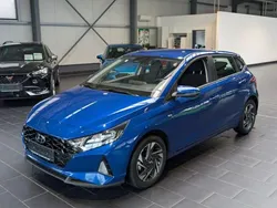 Blau Gebraucht 2023 Hyundai i20 Select Kleinwagen | 17.900 €