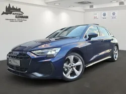 Blau Gebraucht 2024 Audi A3 Sportback S-Line Limousine | 37.800 € (Guter Preis)