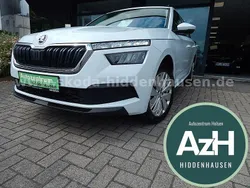 Weiß Gebraucht 2020 Skoda Kamiq Ambition SUV | 19.490 € (Fairer Preis)
