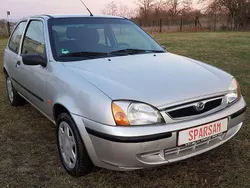 Silber Gebraucht 2002 Mazda 121 Limousine | 989 €