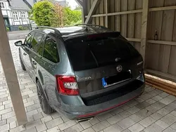 Grau Gebraucht 2019 Skoda Octavia RS Kombi | 25.200 € (Teuer)