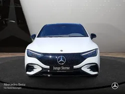 Weiß Gebraucht 2024 Mercedes EQE300 AMG Limousine | 53.990 € (Etwas zu teuer)