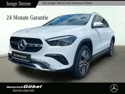 Weiß Gebraucht 2024 Mercedes GLA250 Progressive SUV | 41.900 € (Fairer Preis)