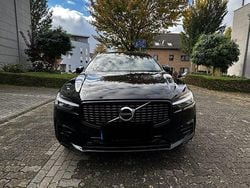Schwarz Gebraucht 2021 Volvo XC60 R-Design SUV | 31.300 € (Etwas zu teuer)