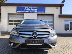 Mountaingrau met. Gebraucht 2014 Mercedes B180 Van / Kleinbus | 10.500 € (Guter Preis)