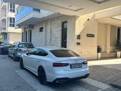 Weiß Gebraucht 2020 Audi A5 Sportback Kleinwagen | 25.599 € (Fairer Preis)