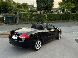 Schwarz Gebraucht 2007 Ford Focus Cabriolet Cabrio | 3.400 € (Fairer Preis)