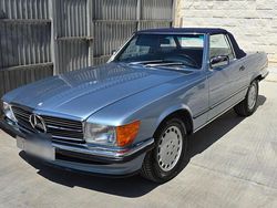 Blau Gebraucht 1988 Mercedes 560 Cabrio | 65.560 €