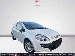 Weiß Gebraucht 2010 Fiat Punto Evo Dynamic Kleinwagen | 3.599 € (Etwas zu teuer)