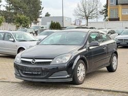 Schwarz Gebraucht 2009 Opel Astra GTC Selection Coupé | 2.250 € (Guter Preis)