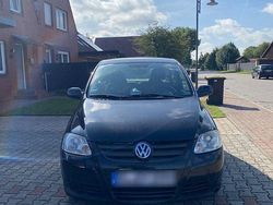 Schwarz Gebraucht 2007 VW Fox Kleinwagen | 1.200 € (Fairer Preis)