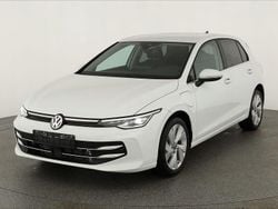 Pure white Neu 2025 VW Golf VIII Style Limousine | 38.300 € (Fairer Preis)
