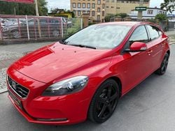 Rot Gebraucht 2013 Volvo V40 You! Kombi | 11.980 € (Fairer Preis)