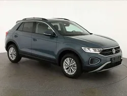 Petroleum blue metallic Neu 2025 VW T-Roc Life SUV | 30.595 €