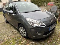 Grau Gebraucht 2011 Citroën C3 Tendance Limousine | 2.550 € (Superpreis)