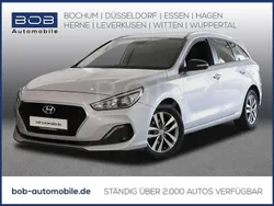 Platinum silver (silber) Gebraucht 2018 Hyundai i30 Passion Kombi | 14.444 € (Fairer Preis)
