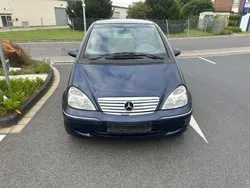 Blau Gebraucht 2001 Mercedes A170 Avantgarde Van / Kleinbus | 2.450 €