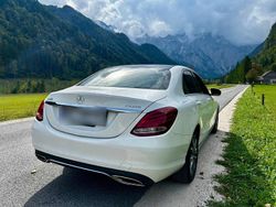 Weiß Gebraucht 2015 Mercedes C300 Limousine | 15.999 € (Etwas zu teuer)