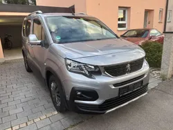 Grau Gebraucht 2020 Peugeot Rifter Allure Van / Kleinbus | 14.990 € (Guter Preis)