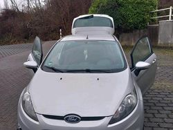 Silber Gebraucht 2012 Ford Fiesta Kleinwagen | 2.800 € (Fairer Preis)