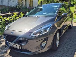 Grau Gebraucht 2017 Ford Fiesta Titanium Kleinwagen | 8.600 € (Etwas zu teuer)