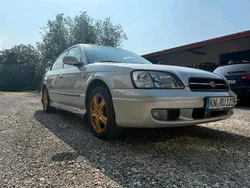 Grau Gebraucht 2001 Subaru Legacy Limousine | 4.000 € (Fairer Preis)