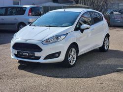 Frostweiß Gebraucht 2017 Ford Fiesta Kleinwagen | 6.950 € (Guter Preis)