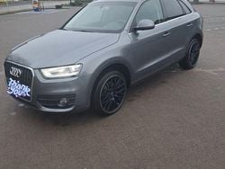 Grau Gebraucht 2015 Audi Q3 Comfort SUV | 12.750 € (Guter Preis)
