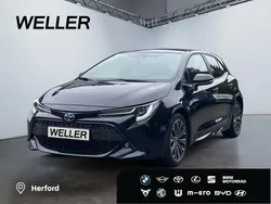 Schwarz Gebraucht 2022 Toyota Corolla Team Limousine | 23.990 € (Fairer Preis)