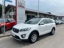 Weiß Gebraucht 2017 Kia Sorento Platinum Edition SUV | 25.950 € (Etwas zu teuer)