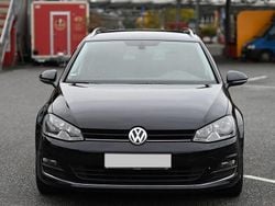Schwarz Gebraucht 2016 VW Golf VII LOUNGE Kombi | 10.999 € (Guter Preis)