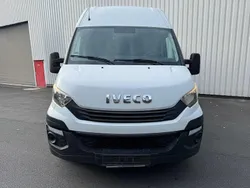 Weiß Gebraucht 2019 Iveco Daily Van / Kleinbus | 12.750 € (Fairer Preis)